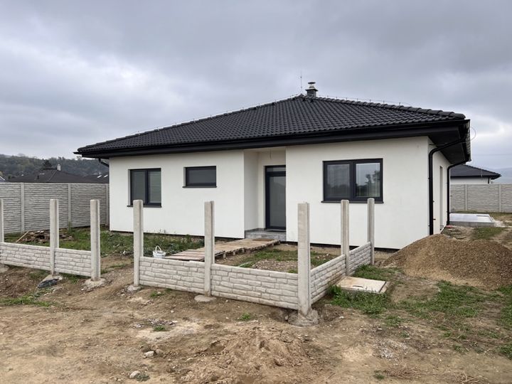Rodinný dom 2x Ducové – realizácia COMACC STAV