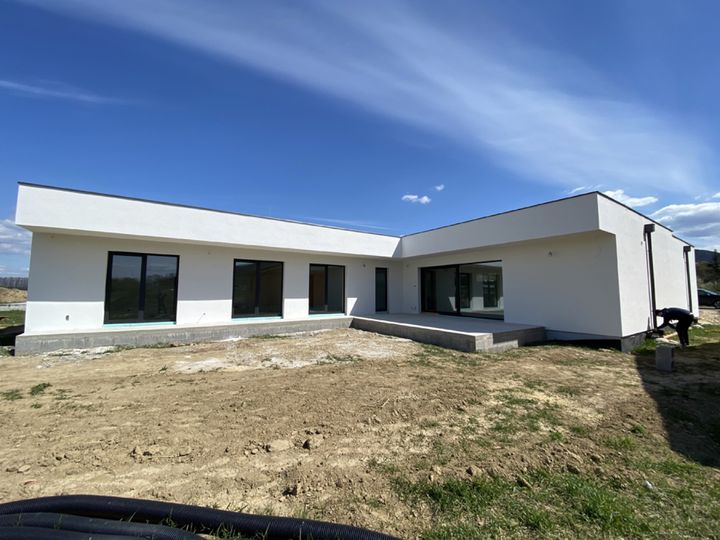 Rodinný dom Hrádok – realizácia COMACC STAV